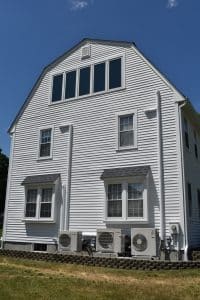 Read more about the article Preparing Your Exterior Paint for Winter: 5 Tips to Keep Your Home Fresh