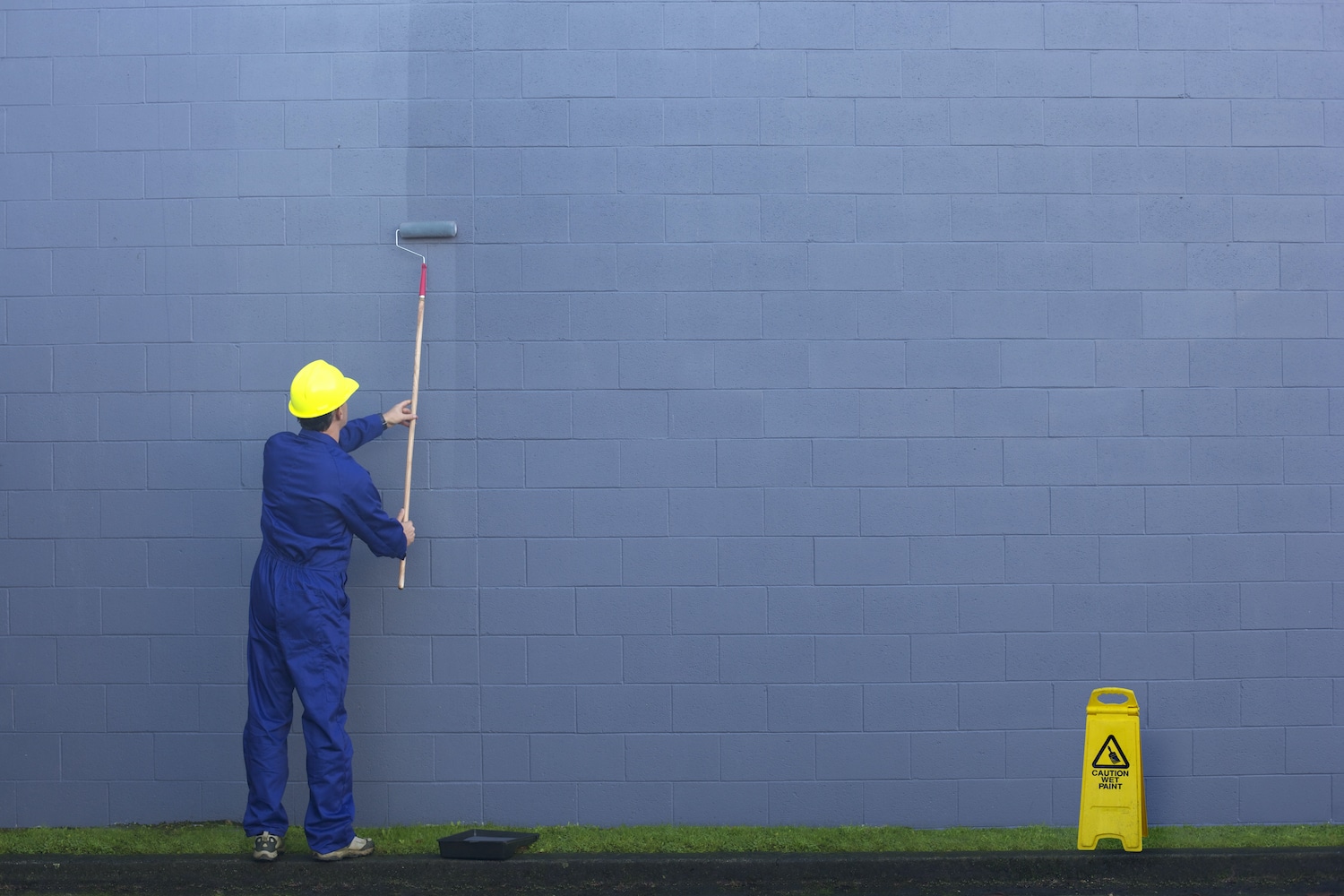 Read more about the article Maintaining Painted Surfaces During Cold Weather