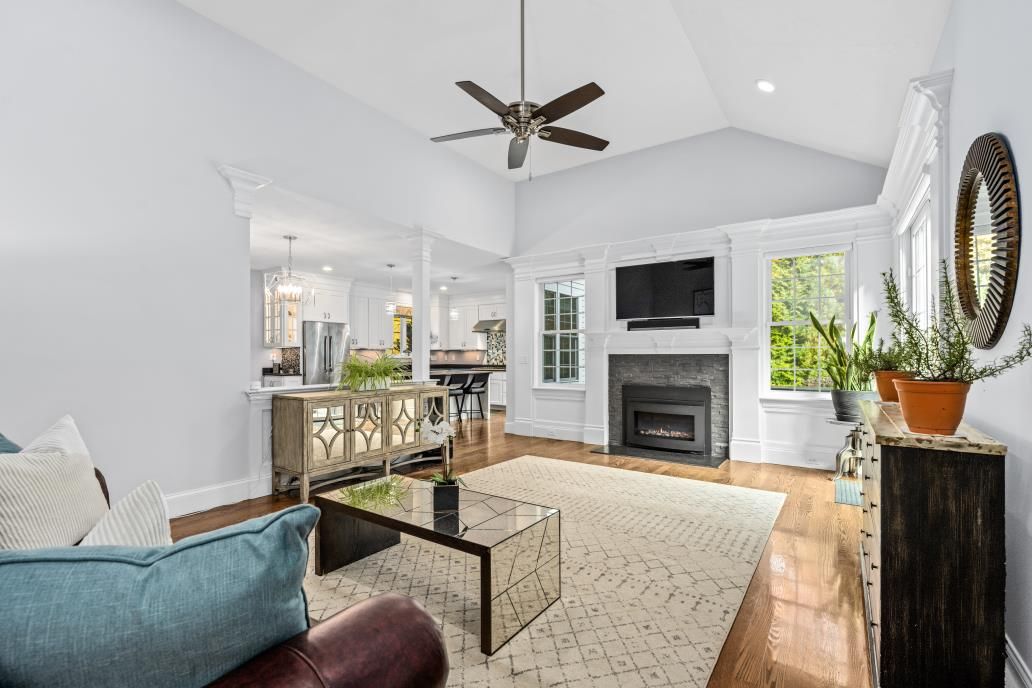 You are currently viewing Interior Painting for a Valentine’s Day 2025 Makeover